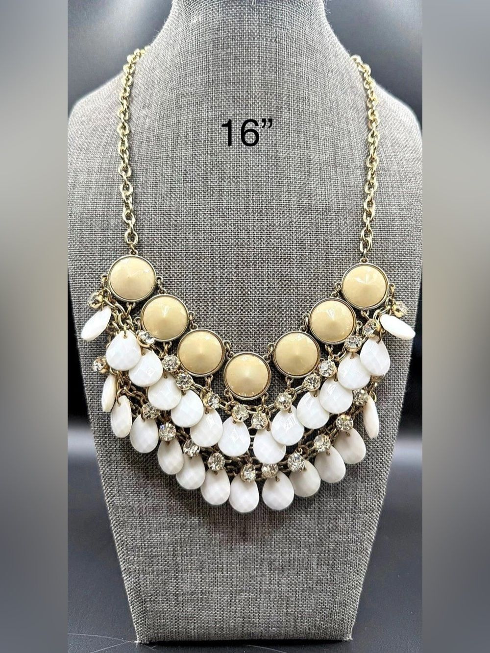 107. Statement Bib Necklace in Gold & White